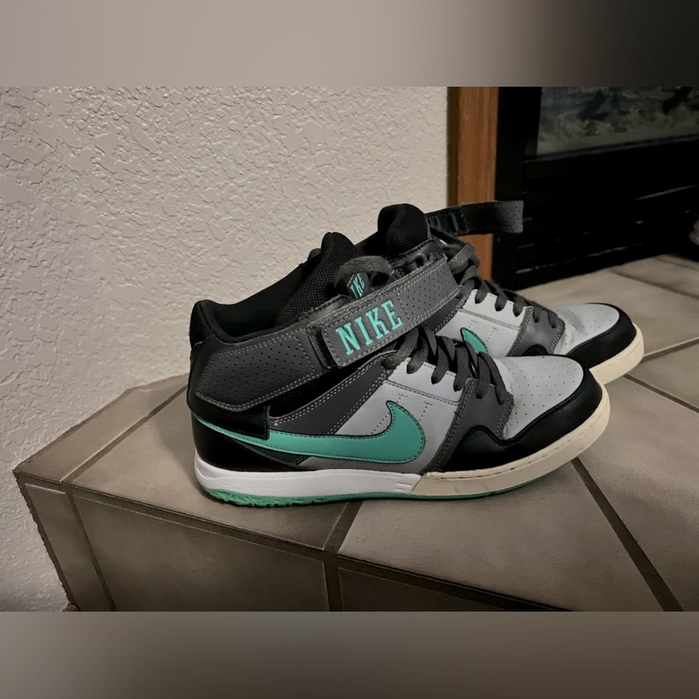 Nike Men shoes